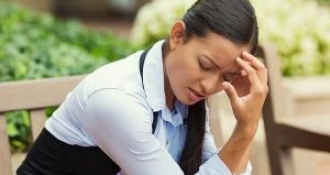 Bệnh Parkinson ở người trẻ và dấu hiệu cảnh báo sớm nhất